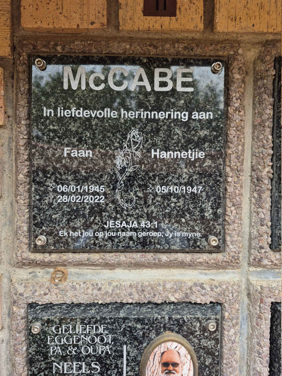 MCCABE Faan 1945-2022 & Hannetjie 1947-