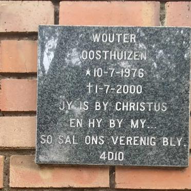 OOSTHUIZEN Wouter 1976-2000