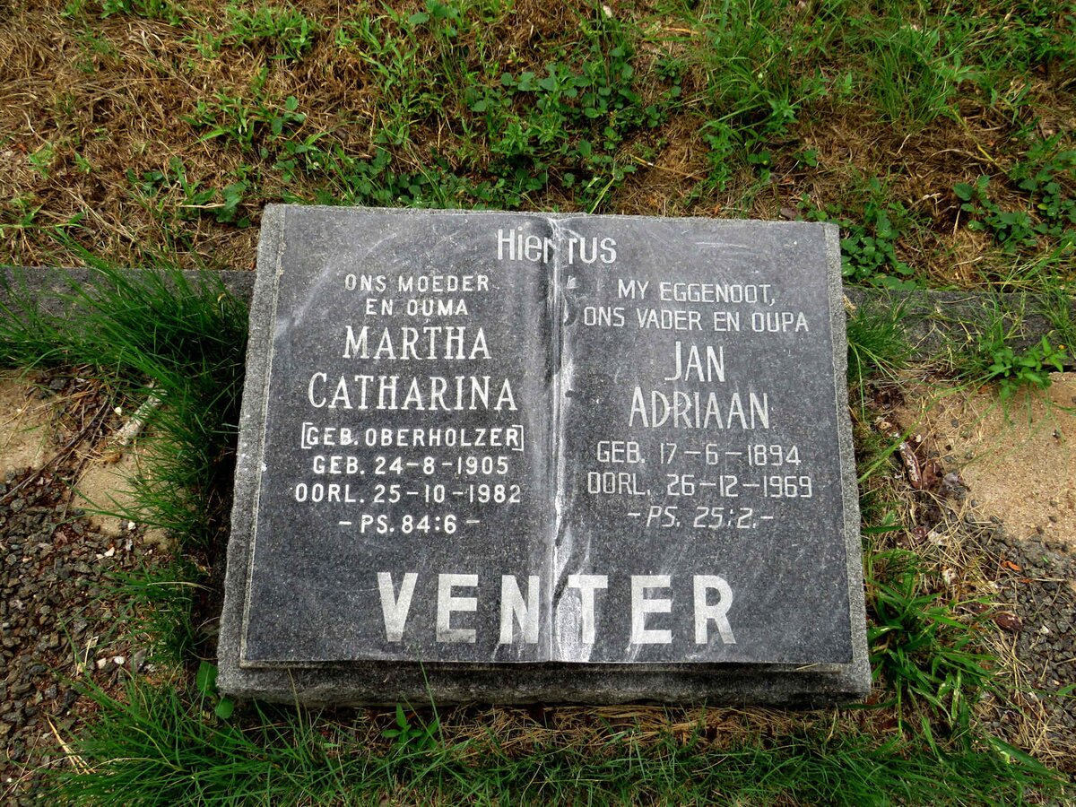 VENTER Jan Adriaan 1894-1969 & Martha Catharina nee OBERHOLZER 1905-1982