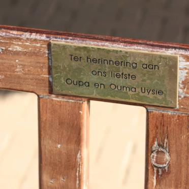 UYSIE Oupa &amp; Ouma