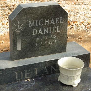 L - Vanne :: Surnames - L