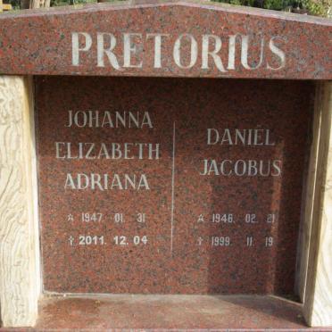 PRETORIUS Daniel Jacobus 1946-1999 & Johanna Elizabeth Adriana 1947-2011