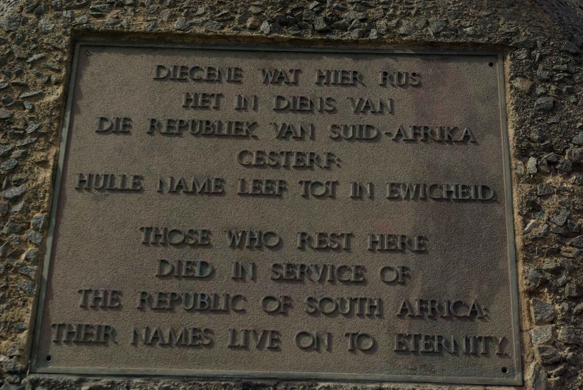 3. Militêre gedenkmonument