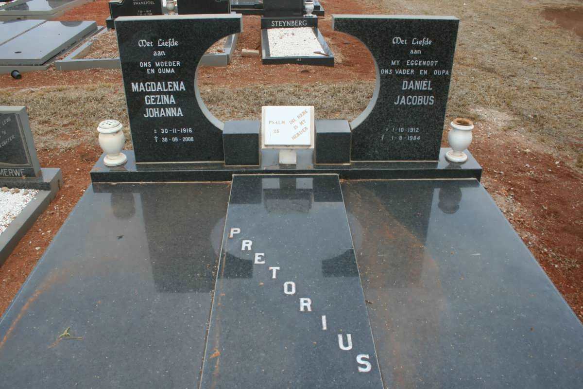 PRETORIUS Daniel Jacobus 1912-1984 &amp; Magdalena Gezina Johanna 1918-2000
