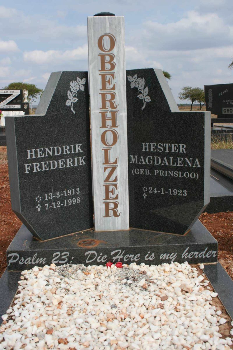 OBERHOLZER Hendrik Frederik 1913-1998 &amp; Hester Magdalena PRINSLOO 1923-