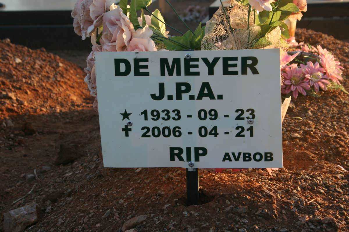 MEYER J.P.A., de 1933-2006