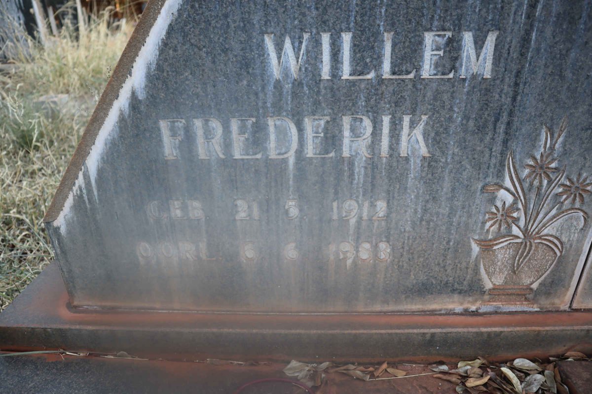 BESSELING Willem Frederik 1912-1983 &amp; Petronella Magrieta 1912-1979