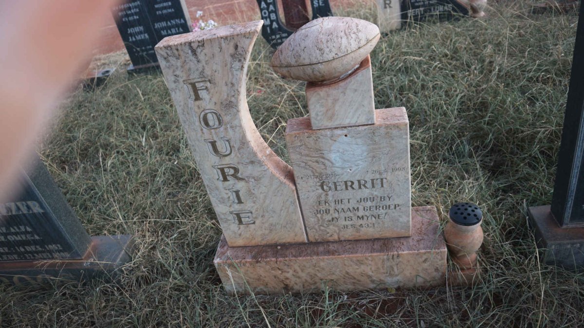 FOURIE Gerrit 1975-1998