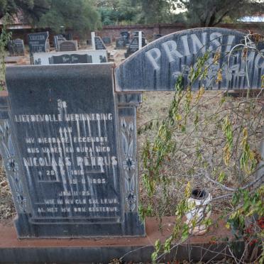 P - Vanne :: Surnames - P