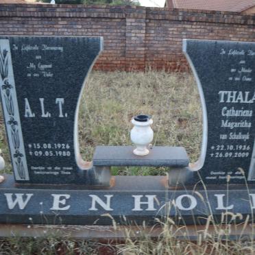 WENHOLD A.L.T. 1926-1980 &amp; Cathariena Magaritha VAN SCHALKWYK 1936-2009