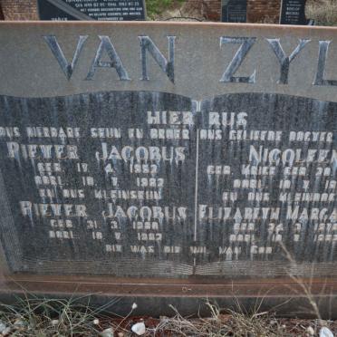 ZYL Pieter Jacobus, van 1952-1982 &amp; Nicoleen KRIGE 1953-1982