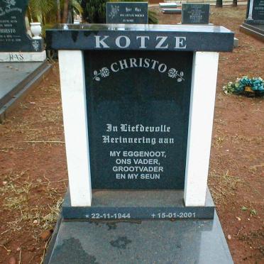 KOTZE Christo 1944-2001