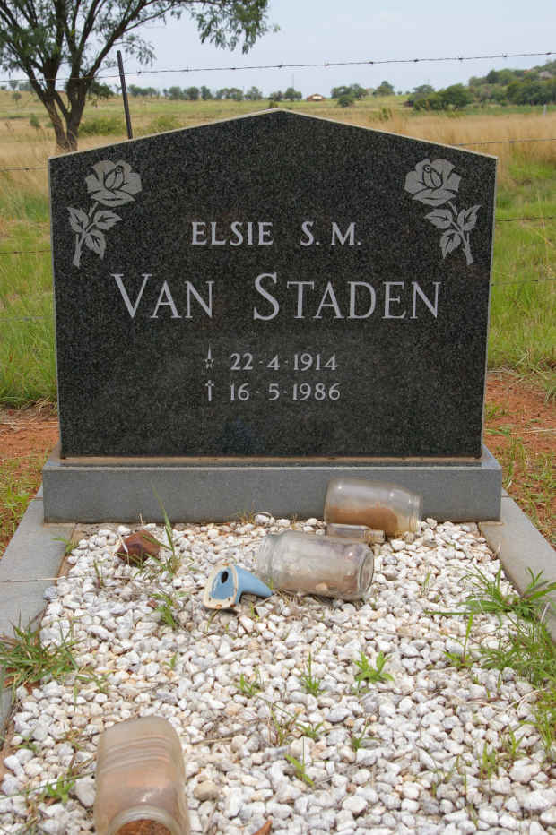 STADEN Elsie S.M., van 1914-1986
