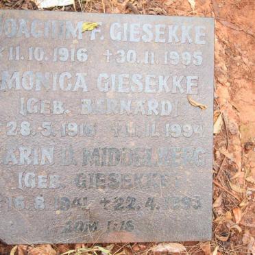 GIESEKKE Joachim F. 1916-1995 &amp; Monica BARNARD 1916-1994 :: MIDDELBERG Karin D. nee GIESEKKE 1941-1993