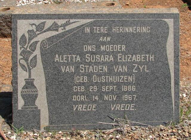 ZYL Aletta Susara Elizabeth Van Staden, van nee OOSTHUIZEN 1886-1967