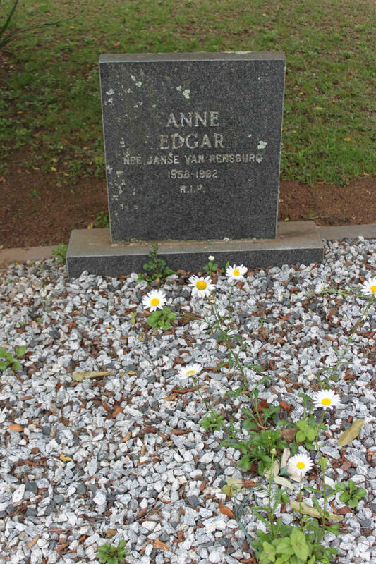 EDGAR Anne nee JANSE VAN RENSBURG 1958-1982