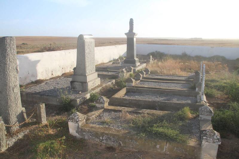 3. Overview of graves on the farm Patryskraal, Bredasdorp