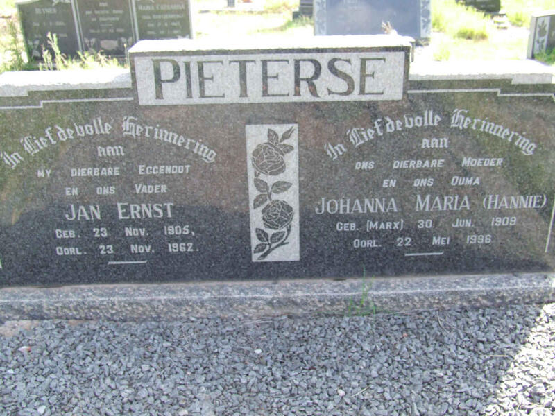 PIETERSE Jan Ernst 1905-1962 & Johanna Maria MARX 1909-1996