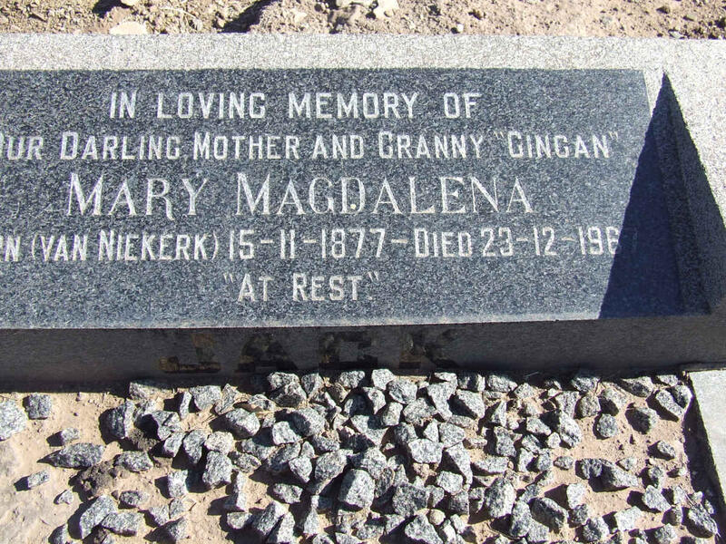 ? Mary Magdalena VAN NIEKERK 1877-1967