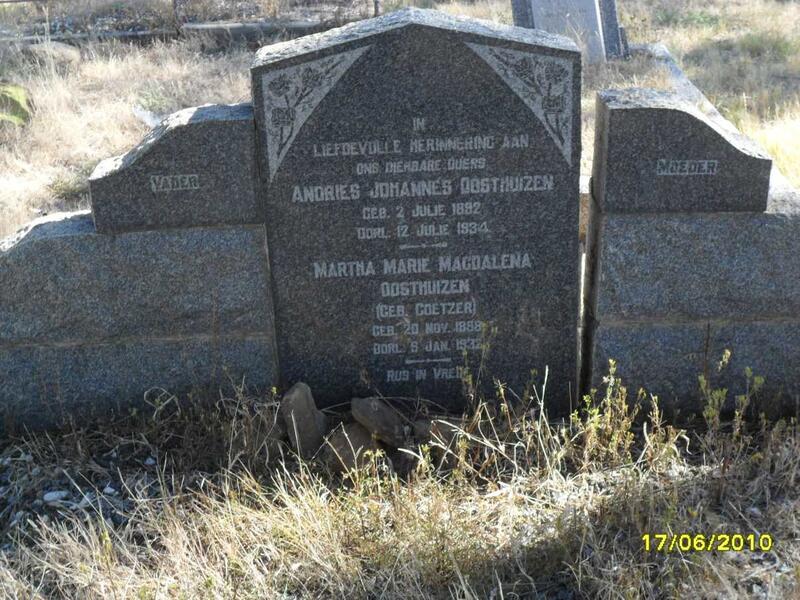 OOSTHUIZEN Andries Johannes 1892-1934 & Martha Marie Magdalena COETZER 1888-1932