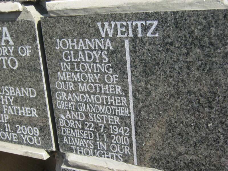 WEITZ Johanna Gladys 1942-2010