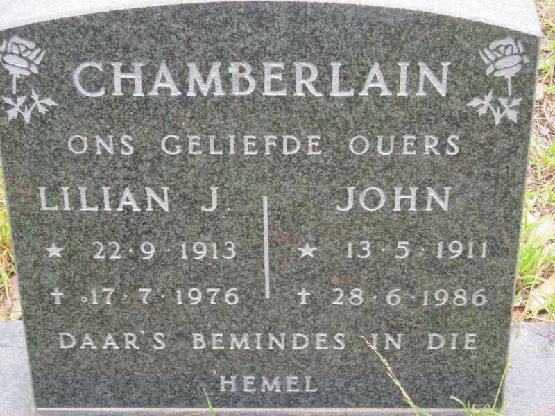 CHAMBERLAIN John 1911-1986 & Lilian J. 1913-1976