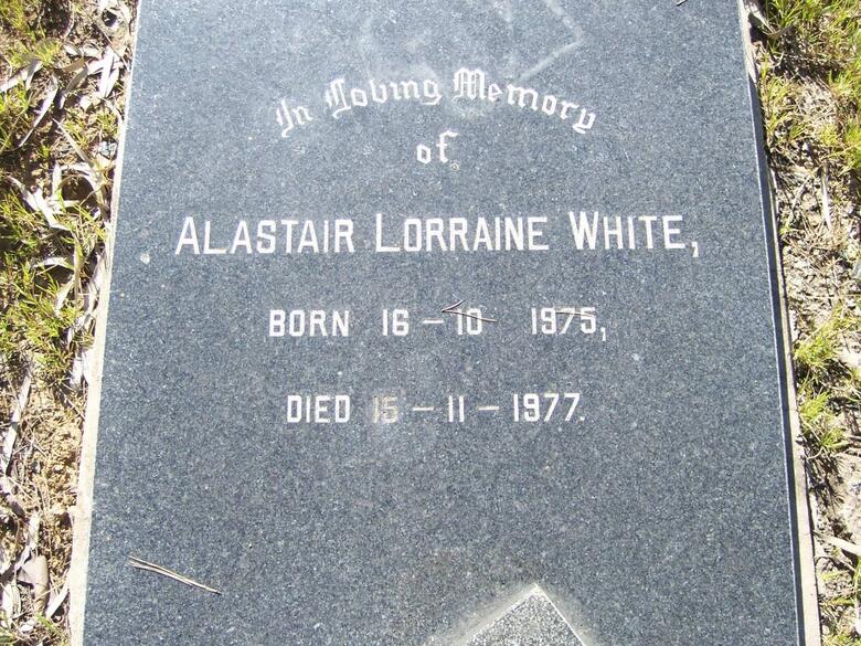 WHITE Alastair Lorraine 1975-1977