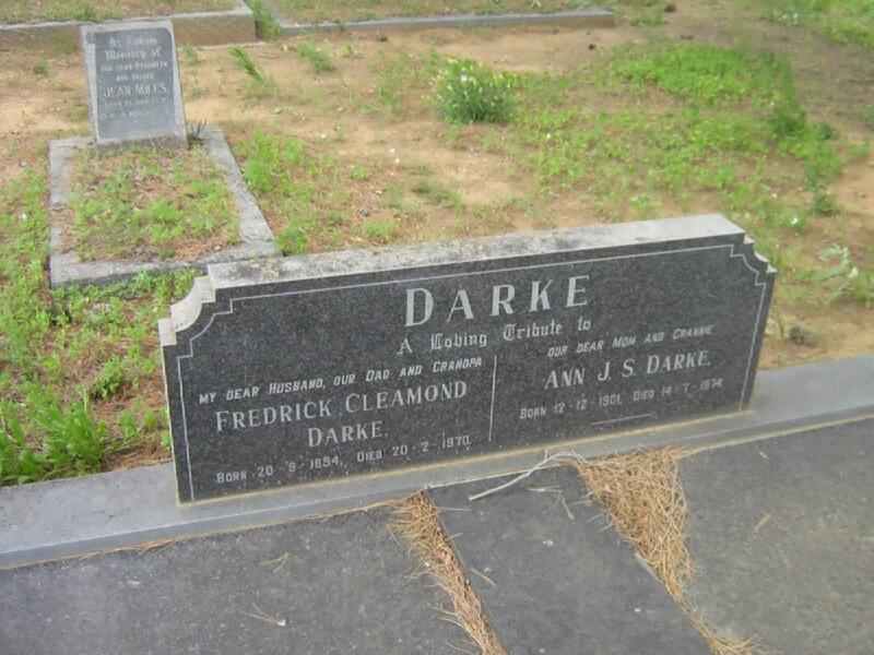 DARKE Fredrick Cleamond 1894-1970 & Ann J.S. 1901-1974
