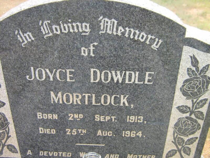 MORTLOCK Joyce Dowdle 1913-1964