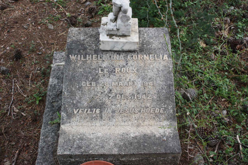 ROUX Wilhelmina Cornelia, le 1941-1942