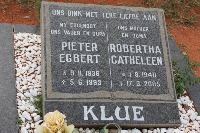 KLUE Pieter Egbert 1936-1993 & Robertha Catheleen 1940-2005