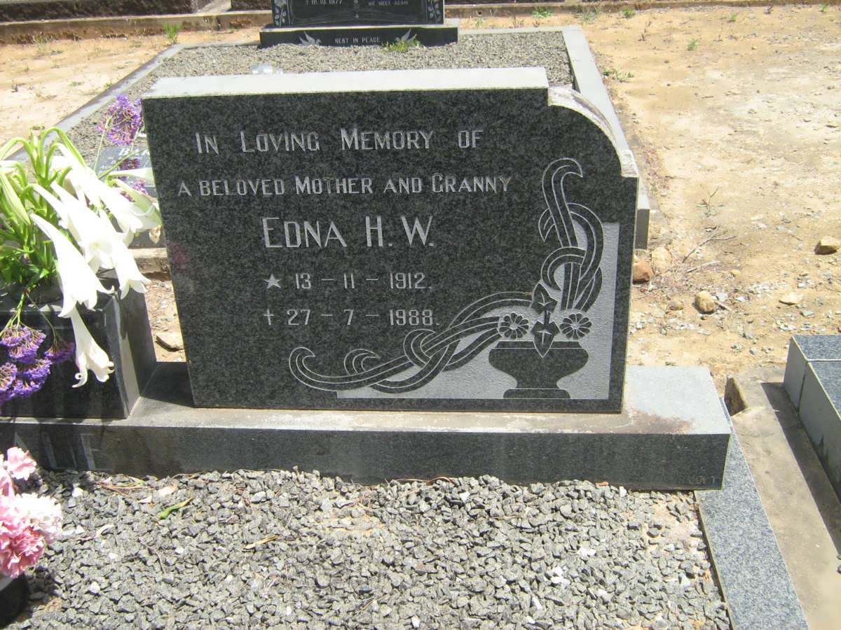 BAUER Edna H.W. 1912-1988