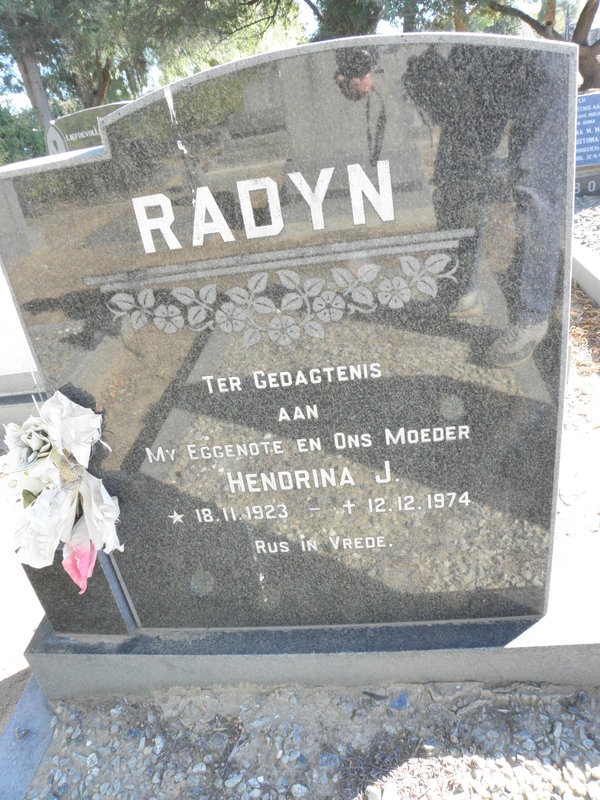 RADYN Hendrina J. 1923-1974