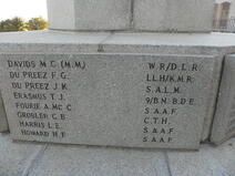 07. War Memorial 