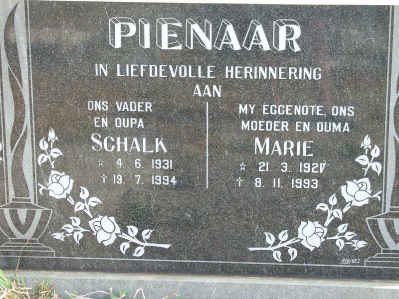 PIENAAR Schalk 1931-1994 & Marie 1927-1993