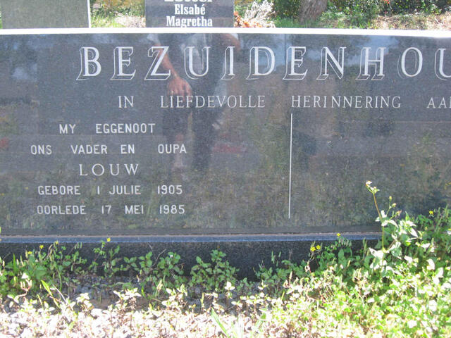 BEZUIDENHOUT Louw 1905-1985