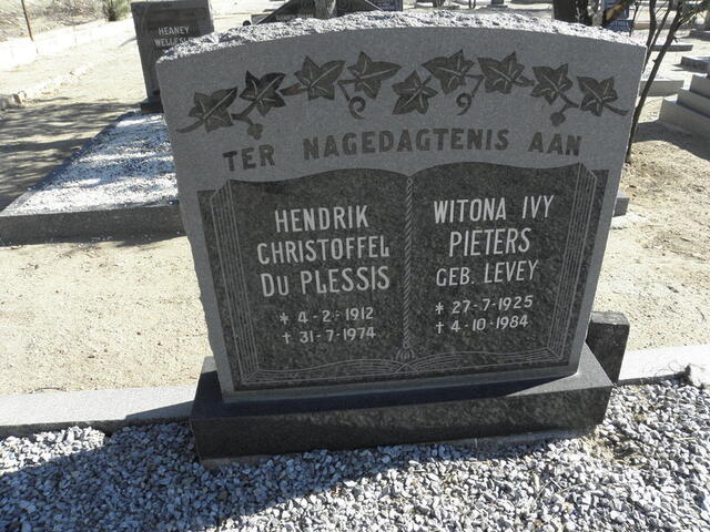 PLESSIS Hendrik Christoffel, du 1912-1974 & Witona Ivy Pieters LEVEY 1925-1984