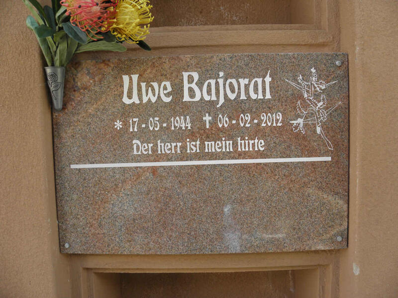 BAJORAT Uwe 1944-2012
