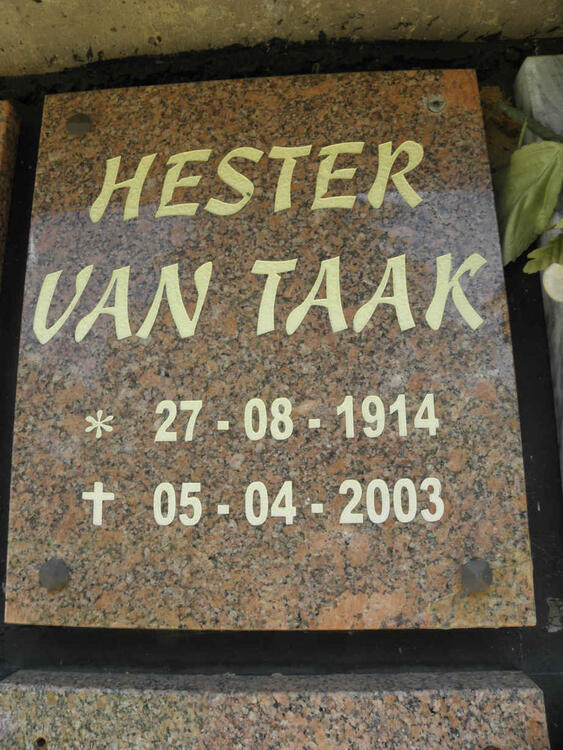TAAK Hester, van 1914-2003