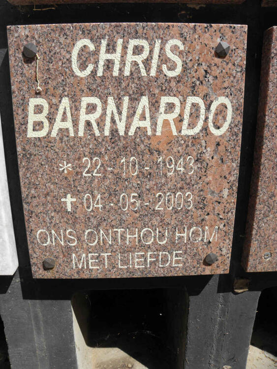 BARNARDO Chris 1943-2003