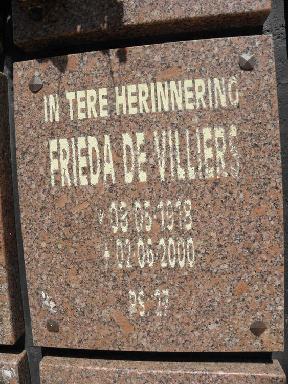VILLIERS Frieda, de 1918-2000