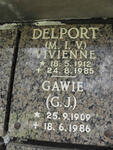 DELPORT G.J. 1909-1986 & M.I.V. 1912-1985