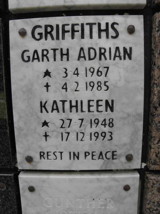 GRIFFITHS Garth Adrian 1967-1986 :: GRIFFITHS Kathleen 1948-1993
