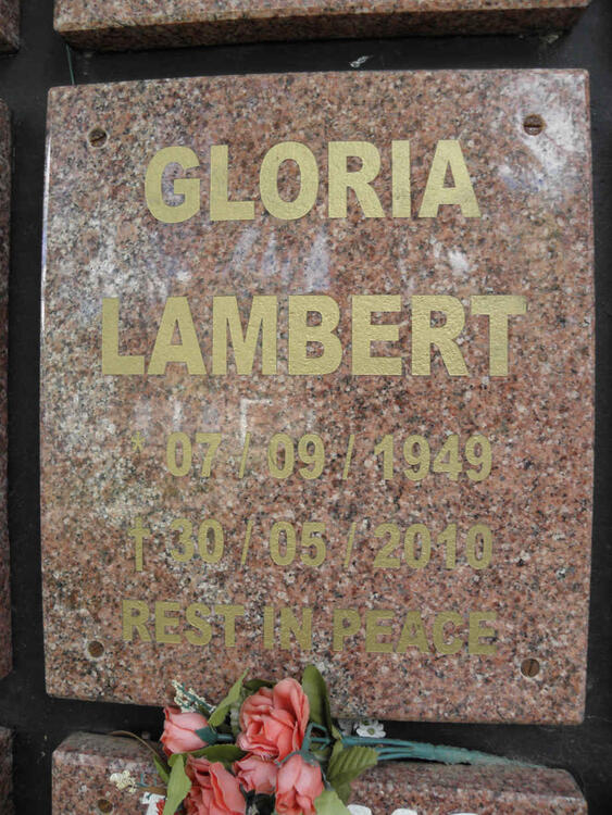 LAMBERT Gloria 1949-2010