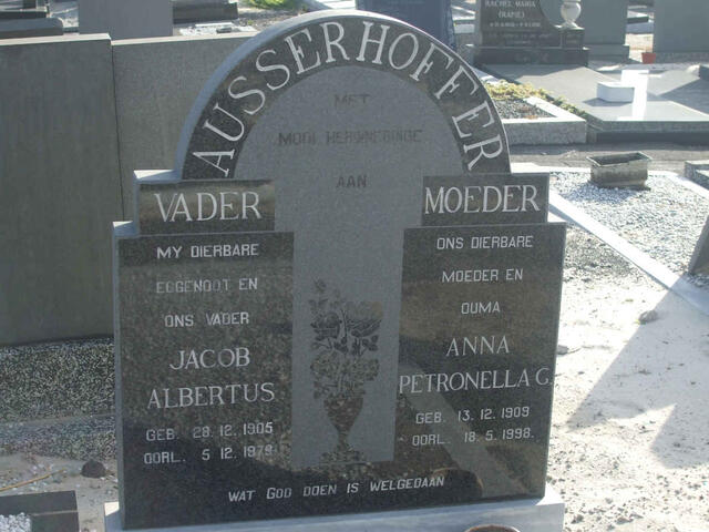AUSSERHOFFER Jacobus Albertus 1905-1979 & Anna Petronella G. 1909-1998