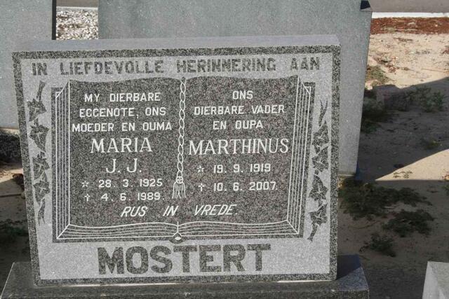 MOSTERT Marthinus 1919-2007 & Maria J.J. 1925-1989
