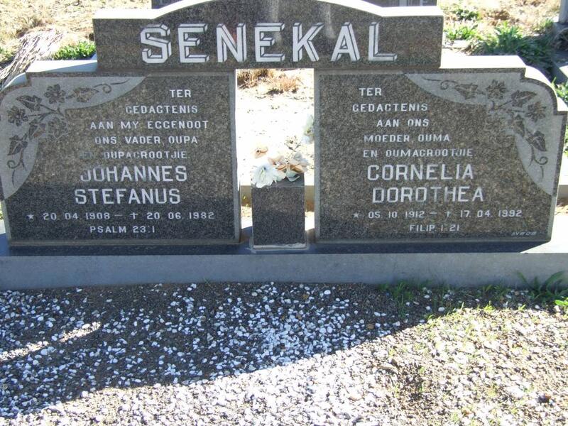 SENEKAL Johannes Stefanus 1908-1982 & Cornelia Dorothea 1912-1992