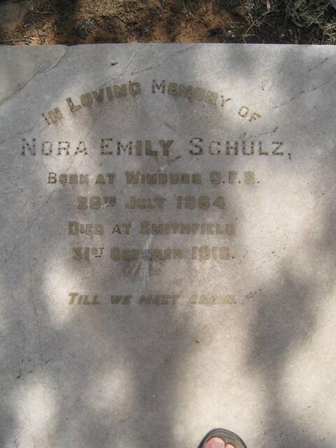 SCHULZ Nora Emily 1894-1918