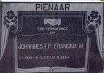 PIENAAR Johannes T.P. 1909-1972 & Francina M. 1913-