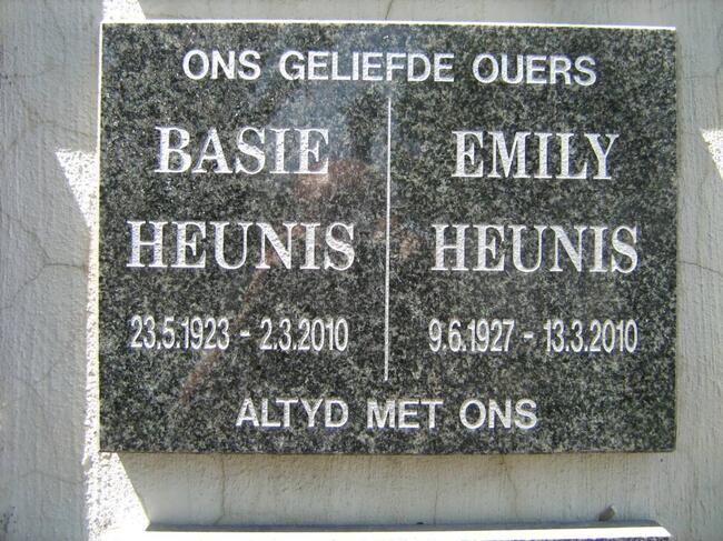 HEUNIS Basie 1923-2010 & Emily 1927-2010